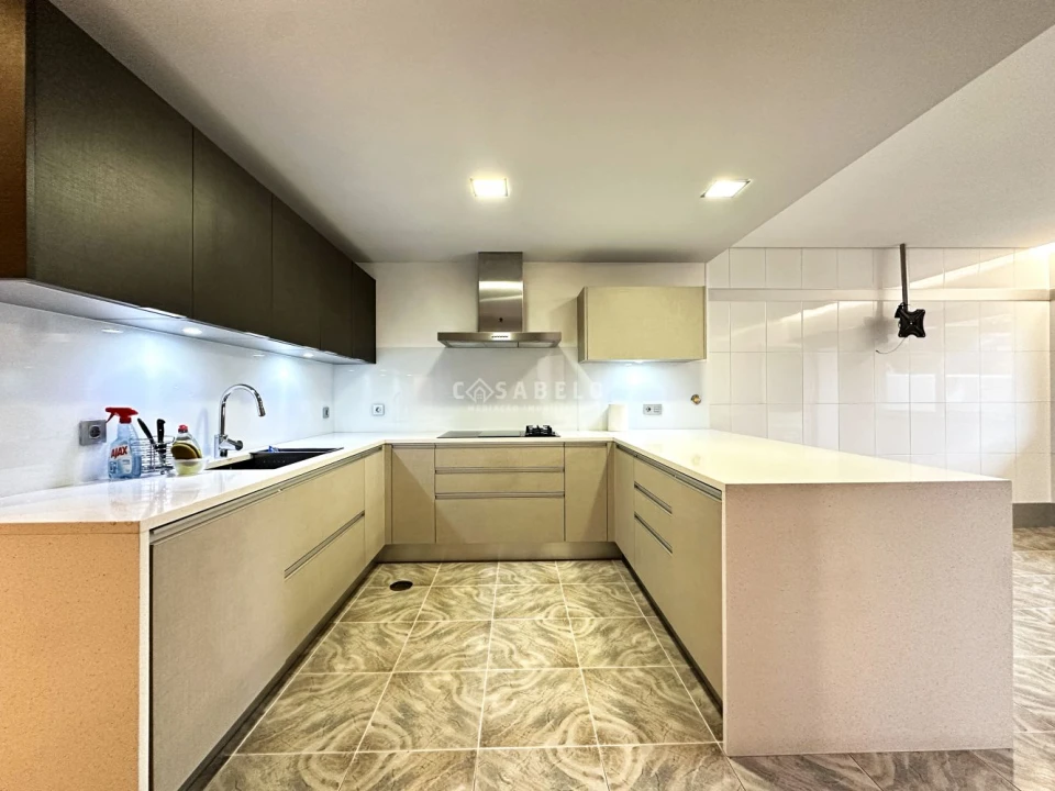 Moradia T5 para Venda em Cidade da Maia Foto 14