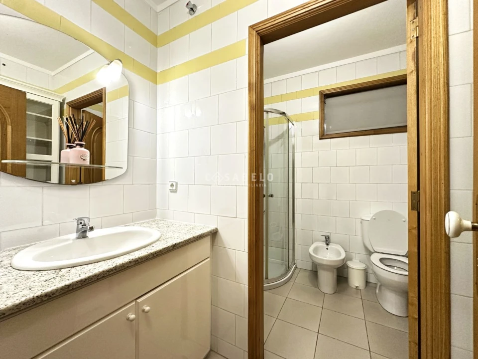 Moradia T5 para Venda em Cidade da Maia Foto 48