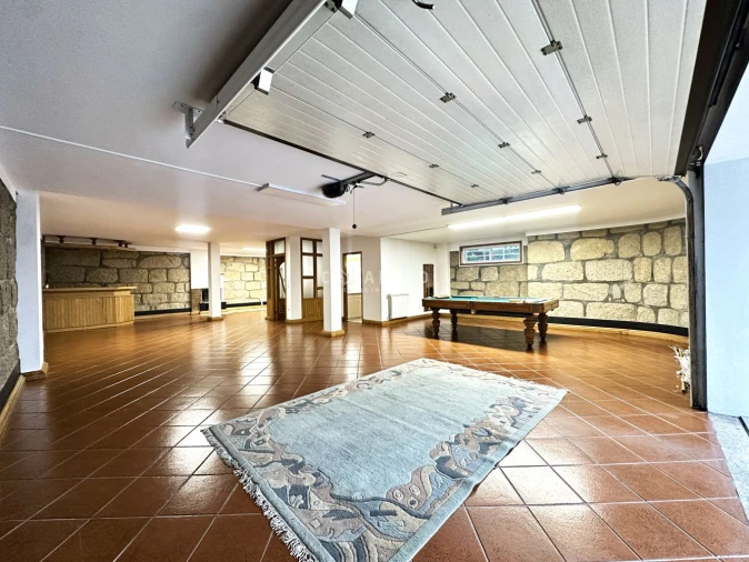 Moradia T5 para Venda em Cidade da Maia Foto 45