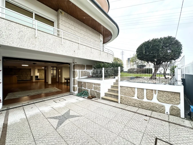 Moradia T5 para Venda em Cidade da Maia Foto 49