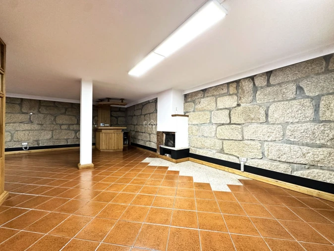 Moradia T5 para Venda em Cidade da Maia Foto 43