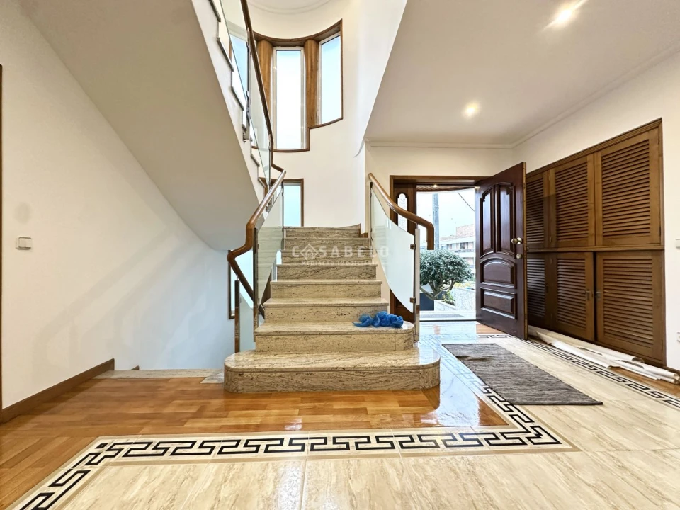 Moradia T5 para Venda em Cidade da Maia Foto 22