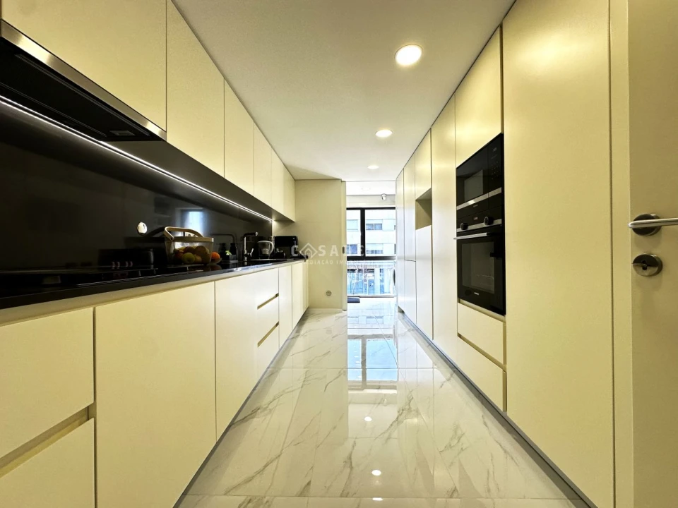 Apartamento T3 para Venda em Cidade da Maia Foto 9