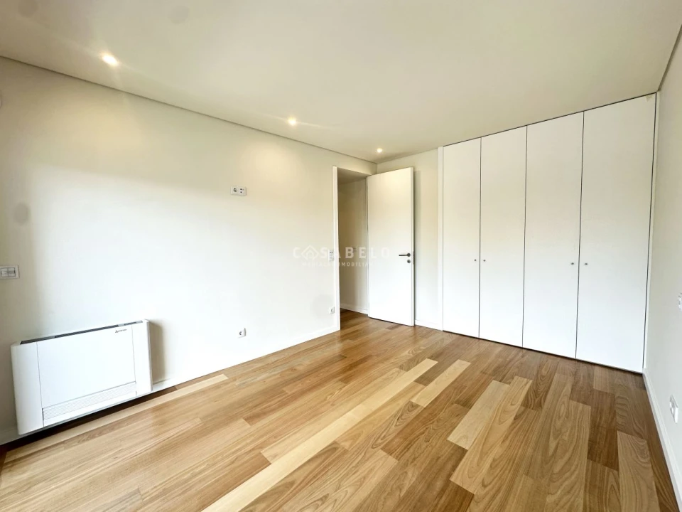 Moradia T3 para Venda em Cidade da Maia Foto 29