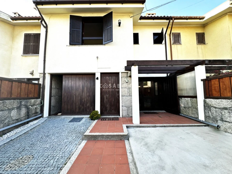 Moradia T3 para Venda em Labruge Foto 2