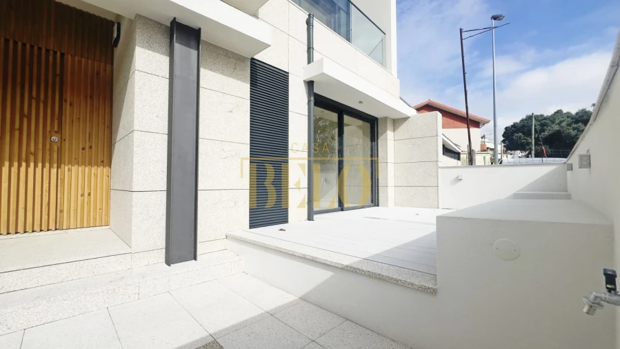 Moradia T4 para Venda em Cidade da Maia Foto 28