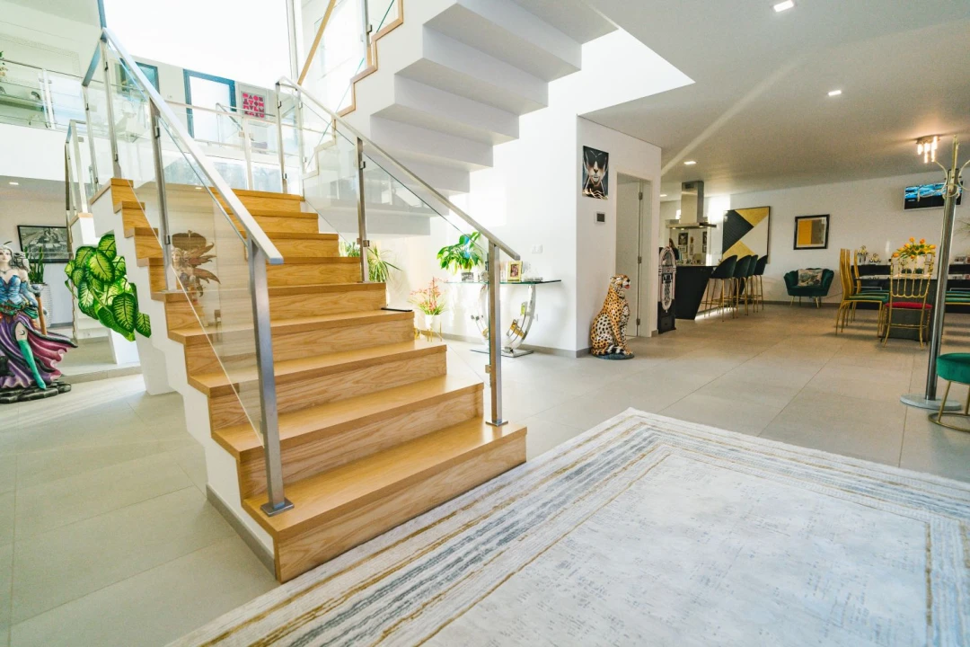 Moradia T4 para Venda em Fonte Arcada Foto 13