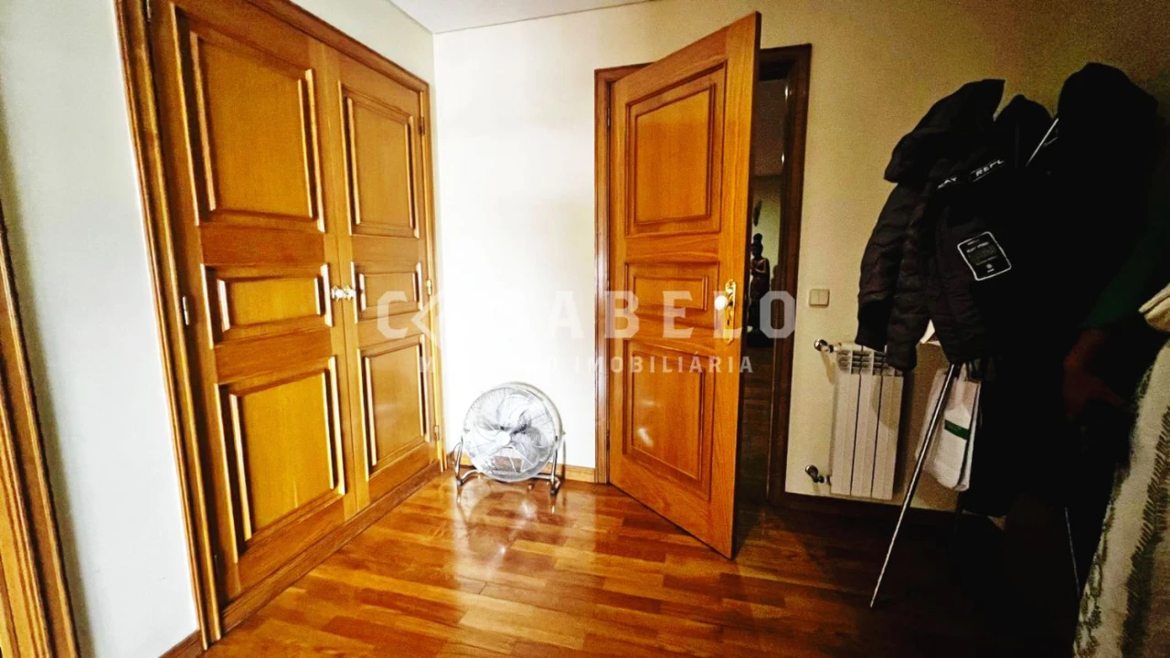 Apartamento T3 para Venda em Cidade da Maia Foto 38