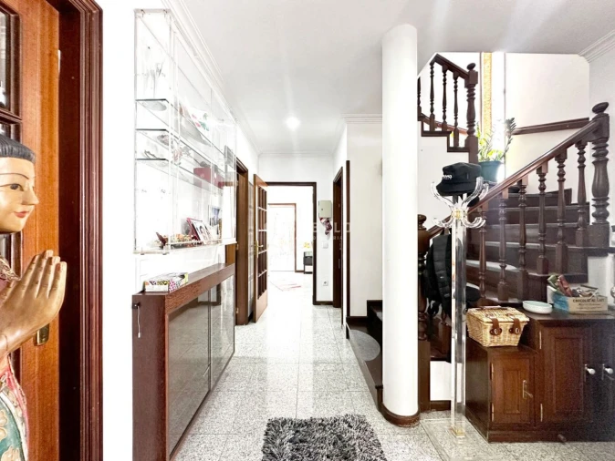 Moradia T4 para Venda em Cidade da Maia Foto 22