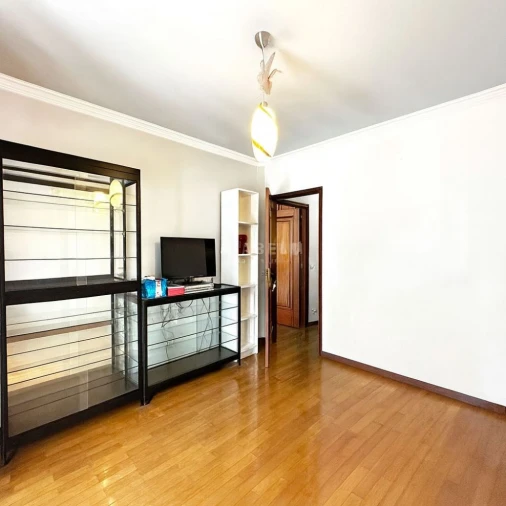 Moradia T4 para Venda em Cidade da Maia Foto 23