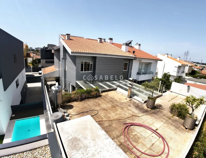 Moradia T4 para Venda em Cidade da Maia Foto 44