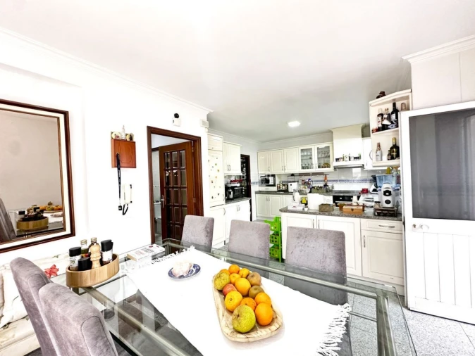 Moradia T4 para Venda em Cidade da Maia Foto 3