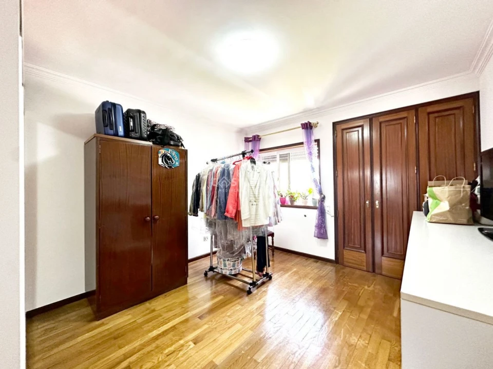 Moradia T4 para Venda em Cidade da Maia Foto 32