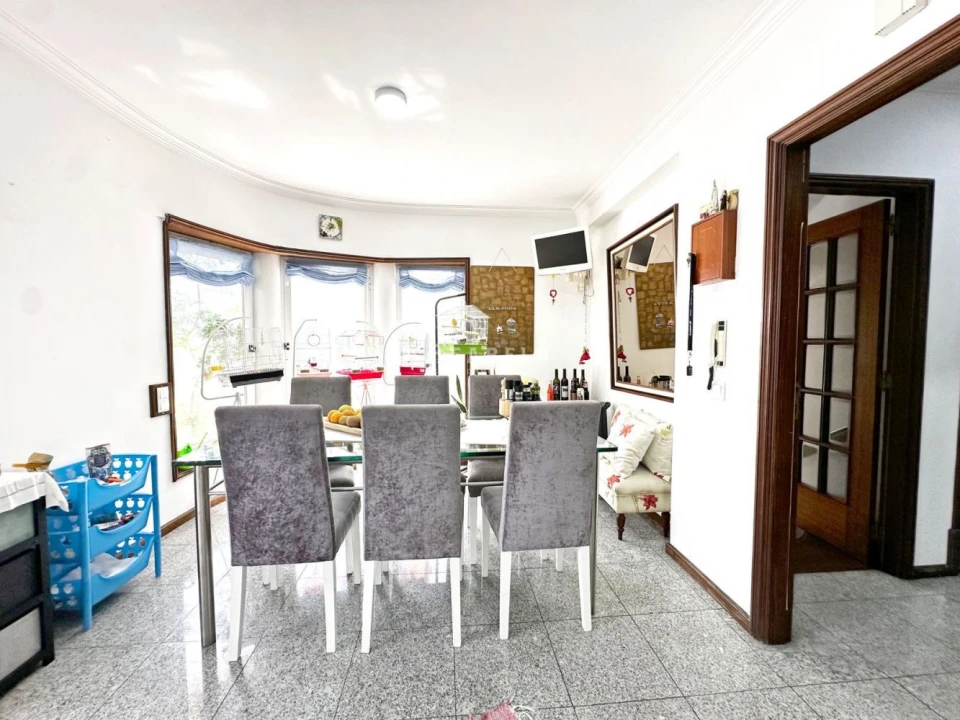 Moradia T4 para Venda em Cidade da Maia Foto 5