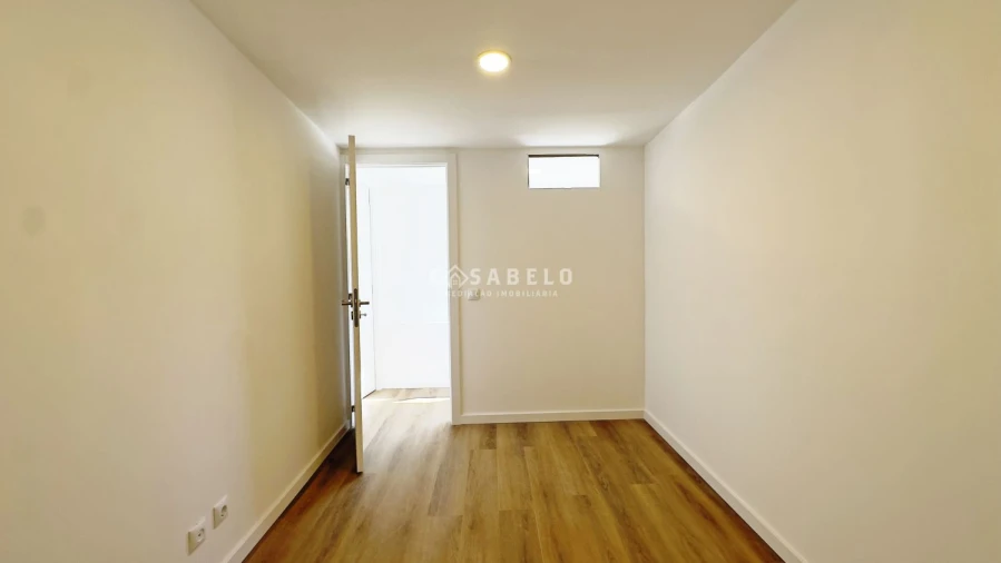 Moradia T2 para Venda em Paranhos Foto 12