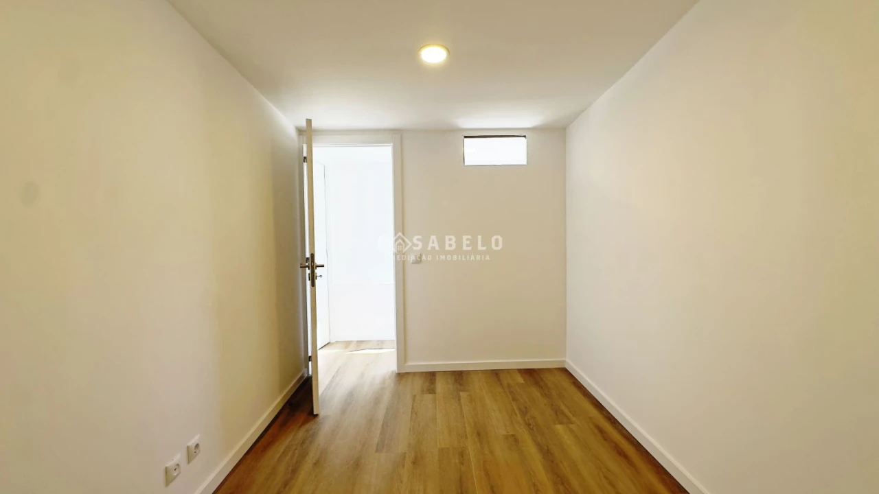 Moradia T2 para Venda em Paranhos Foto 12