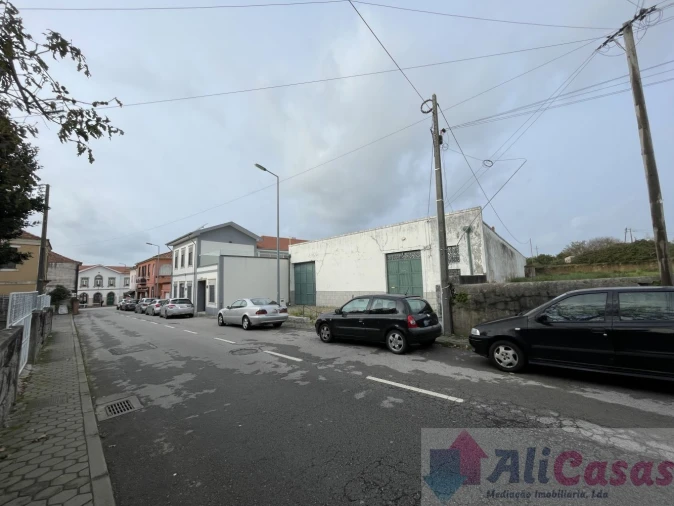 Loja para Arrendamento em Esmoriz Foto 24