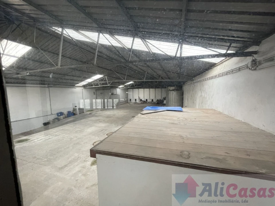 Loja para Arrendamento em Esmoriz Foto 20