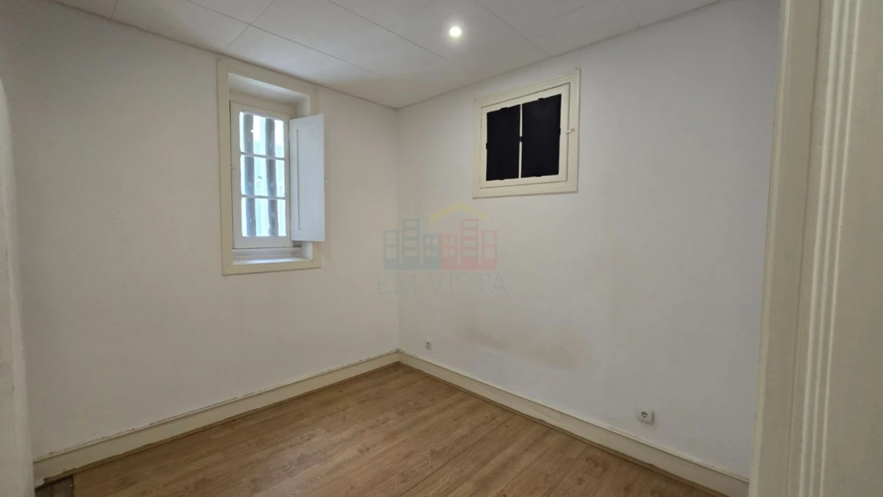 Apartamento T2 para Venda em Arroios Foto 6