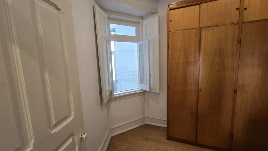 Apartamento T2 para Venda em Arroios Foto 11