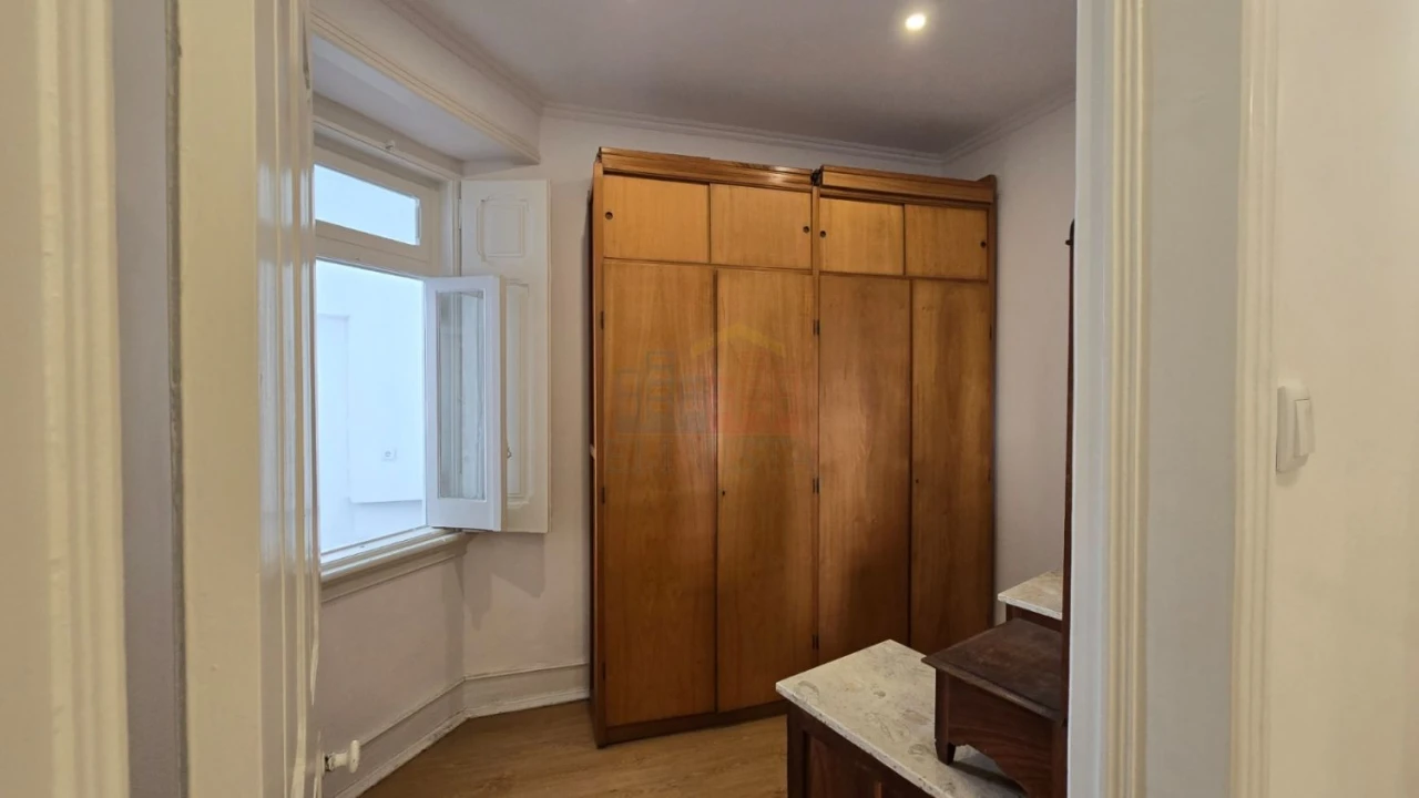 Apartamento T2 para Venda em Arroios Foto 10