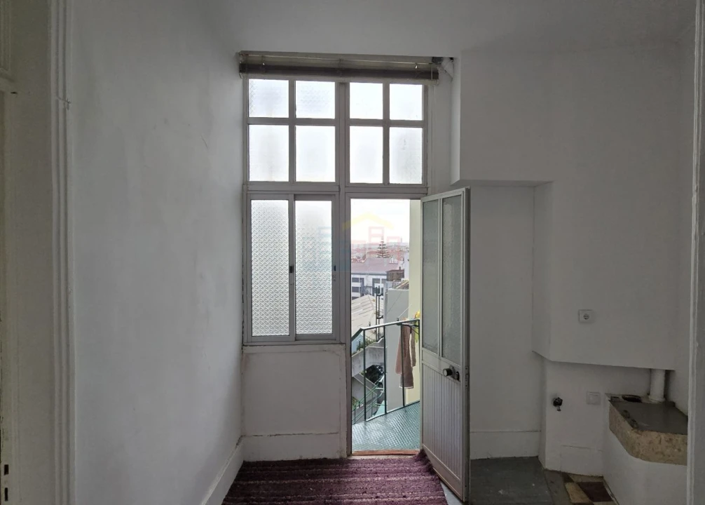 Apartamento T2 para Venda em Arroios Foto 20