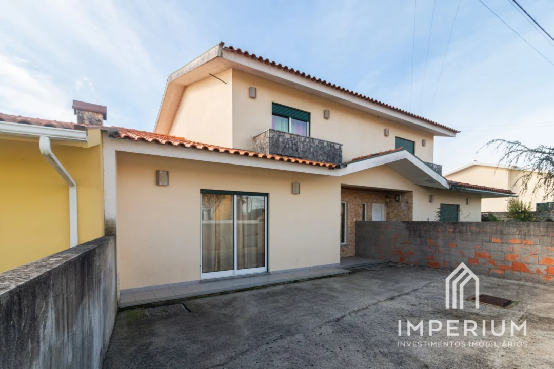 Moradia T3 para Venda em Albergaria-A-Velha e Valmaior Foto 1