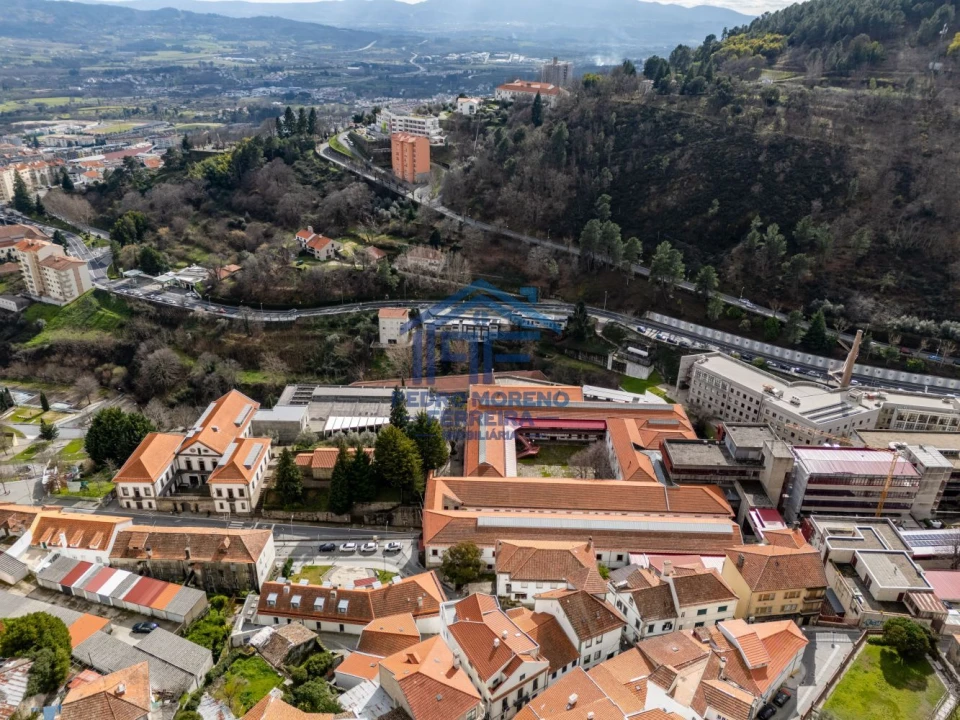 Apartamento T3 para Venda em Covilhã e Canhoso Foto 27