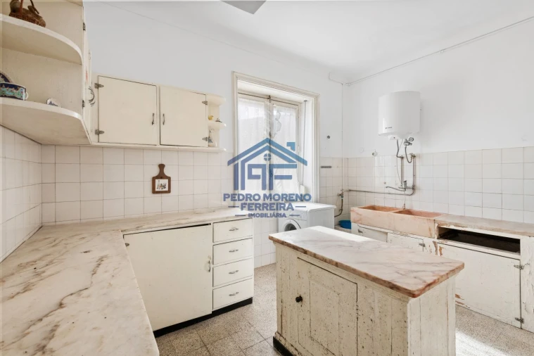 Apartamento T3 para Venda em Covilhã e Canhoso Foto 14