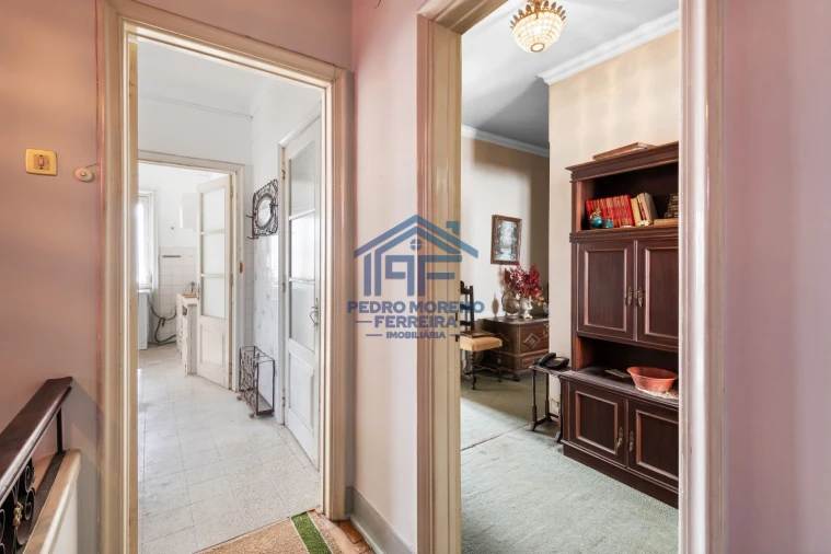 Apartamento T3 para Venda em Covilhã e Canhoso Foto 9