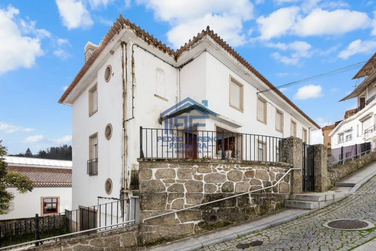 Apartamento T3 para Venda em Covilhã e Canhoso Foto 5