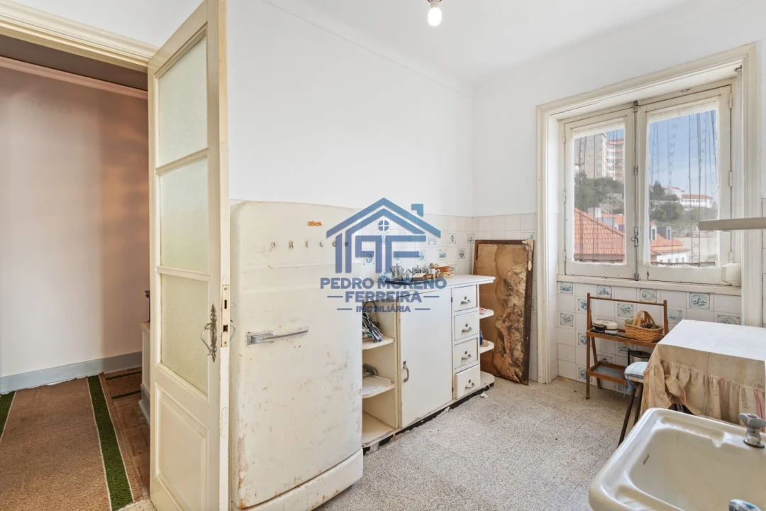 Apartamento T3 para Venda em Covilhã e Canhoso Foto 13