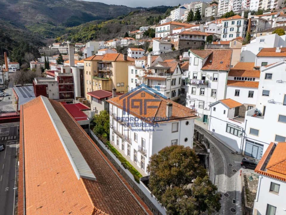Apartamento T3 para Venda em Covilhã e Canhoso Foto 3