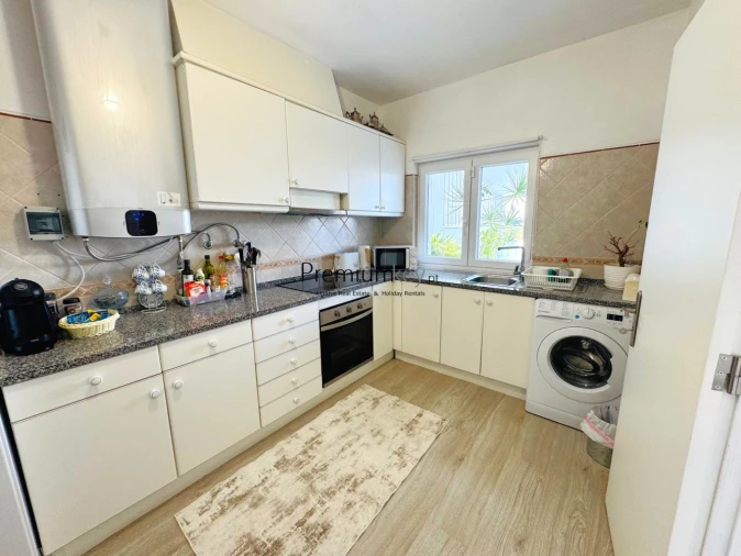 Moradia T2 para Venda em Albufeira e Olhos de Água Foto 6