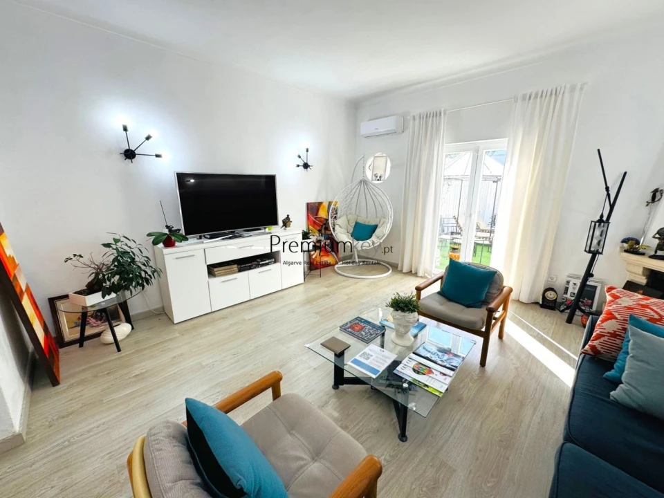 Moradia T2 para Venda em Albufeira e Olhos de Água Foto 4