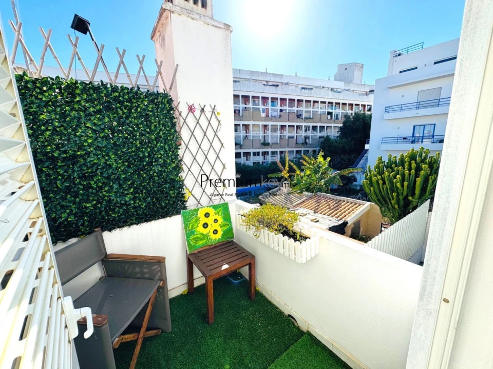 Moradia T2 para Venda em Albufeira e Olhos de Água Foto 21