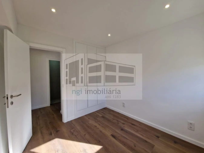 Apartamento T3 para Venda em Olivais Foto 16