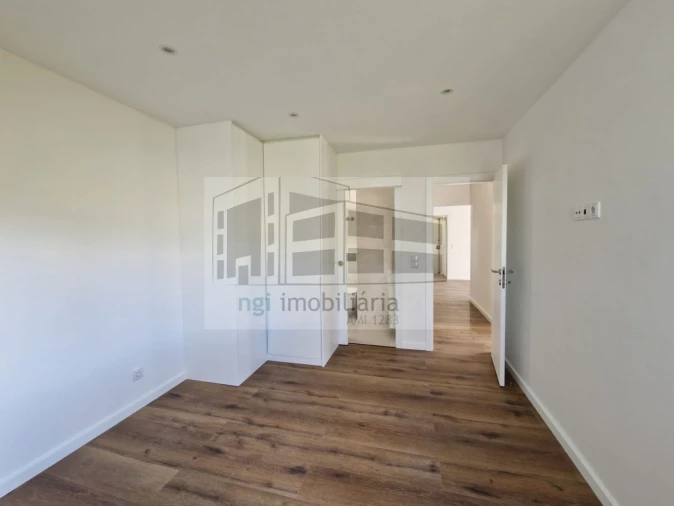 Apartamento T3 para Venda em Olivais Foto 19