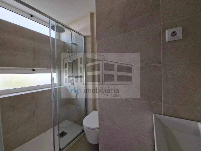 Apartamento T3 para Venda em Olivais Foto 23