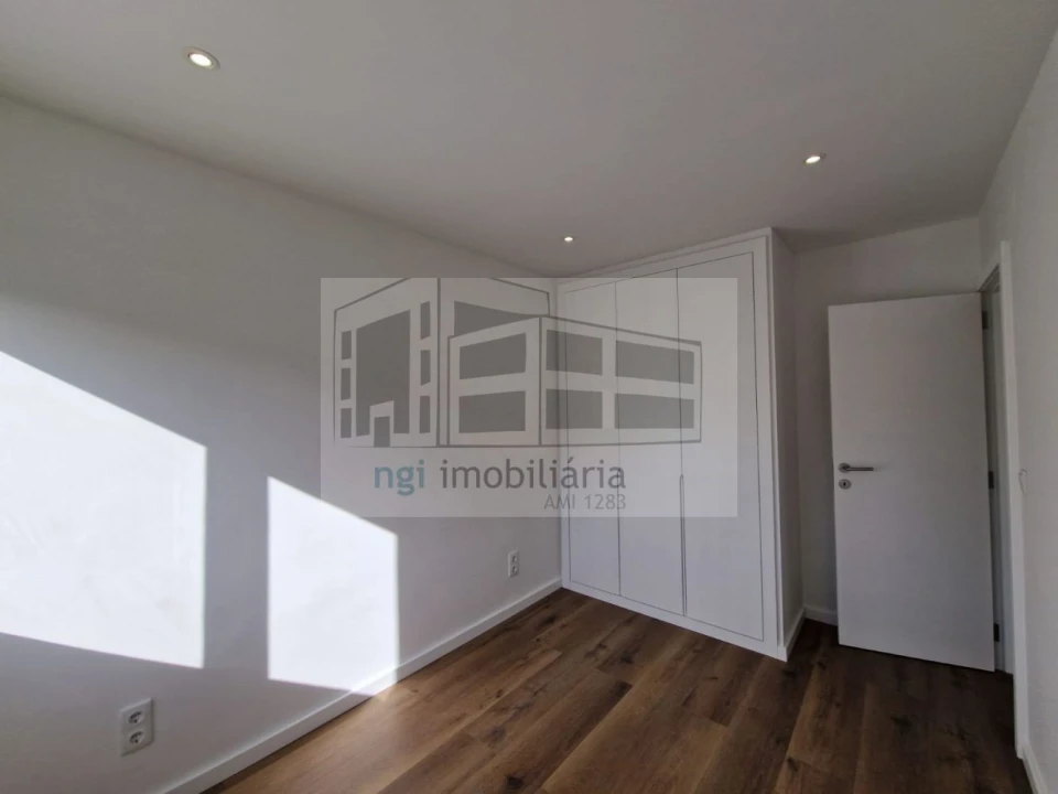 Apartamento T3 para Venda em Olivais Foto 13