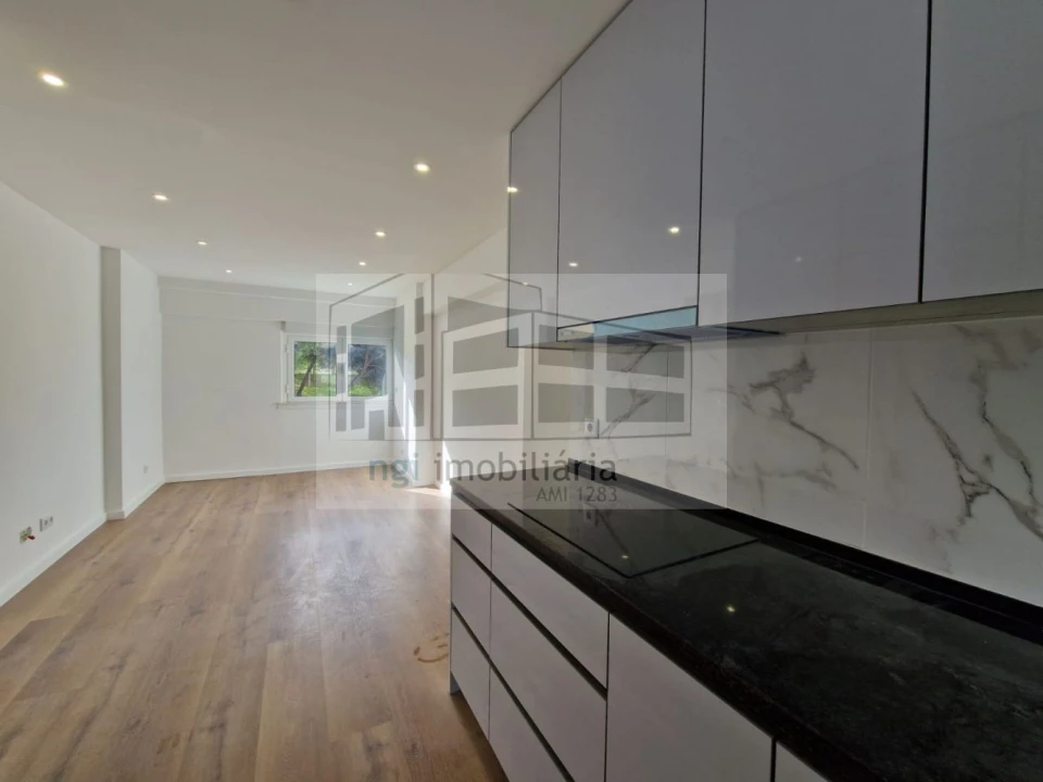 Apartamento T3 para Venda em Olivais Foto 3