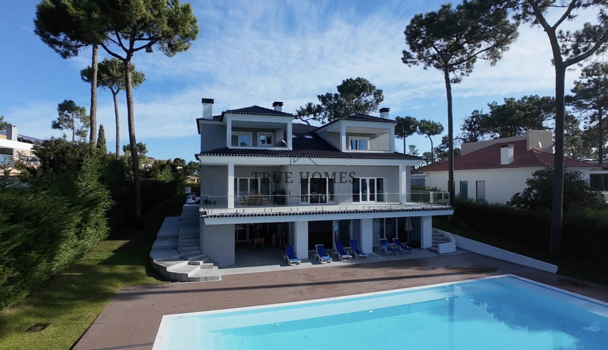 Moradia T8 para Venda em Charneca de Caparica e Sobreda Foto 32