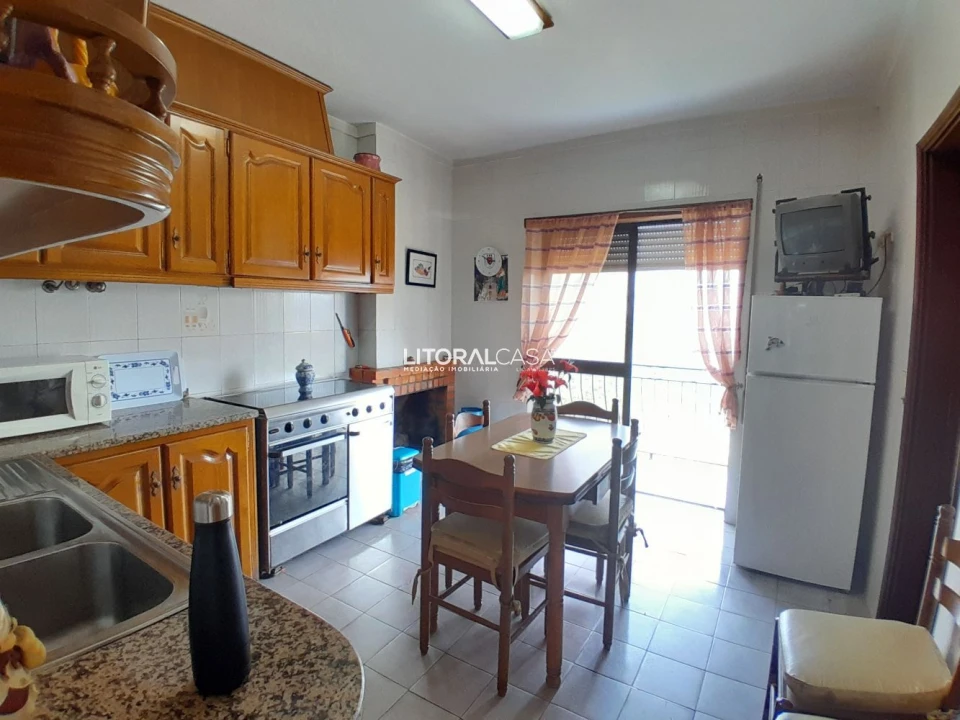 Moradia T3 para Venda em Lamego (Almacave e Sé) Foto 3