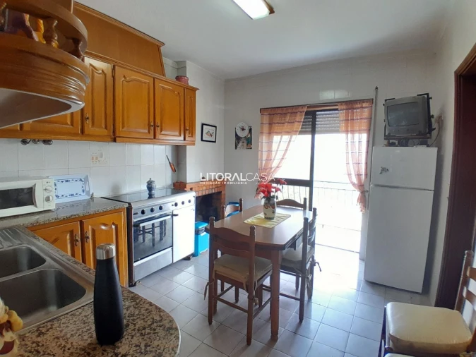 Moradia T3 para Venda em Lamego (Almacave e Sé) Foto 3