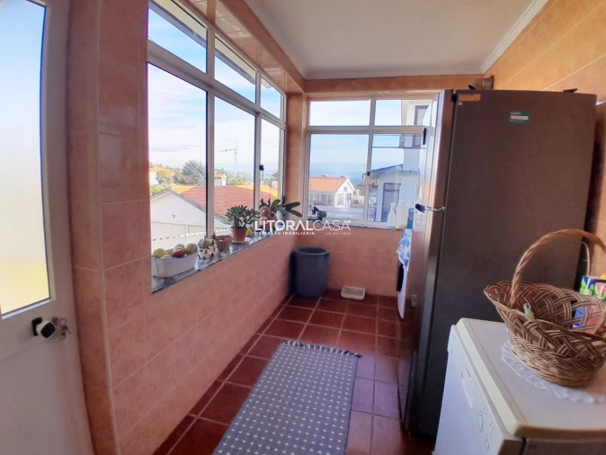 Moradia T4 para Venda em Oliveira do Bairro Foto 4