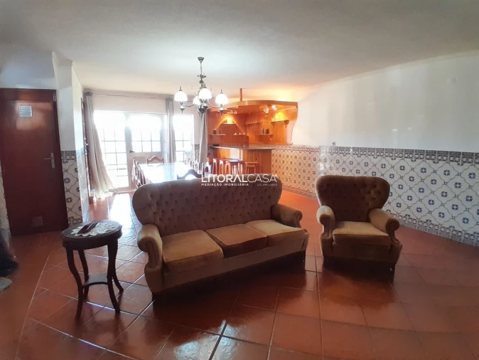 Moradia T5 para Venda em Oiã Foto 21