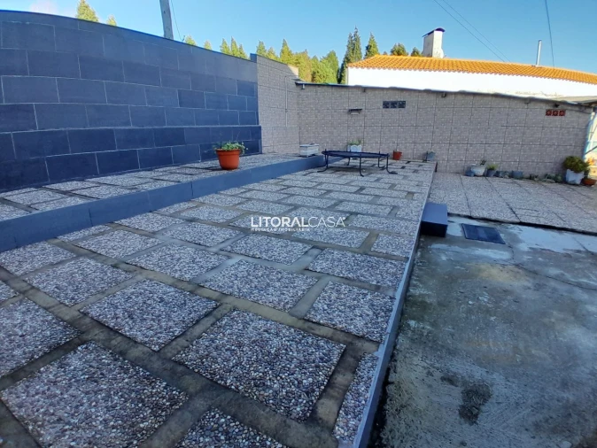 Moradia T5 para Venda em Oiã Foto 39