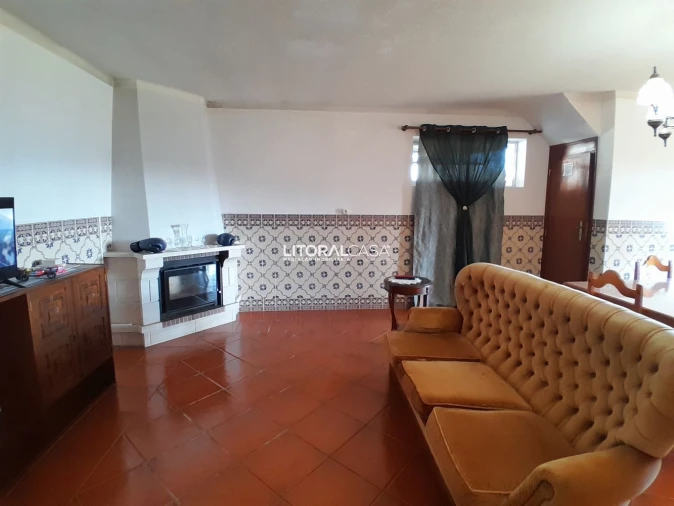 Moradia T5 para Venda em Oiã Foto 19