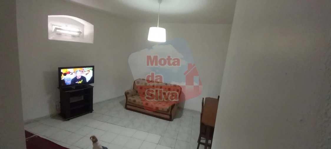 Apartamento T2 para Venda em Sé e São Lourenço Foto 7