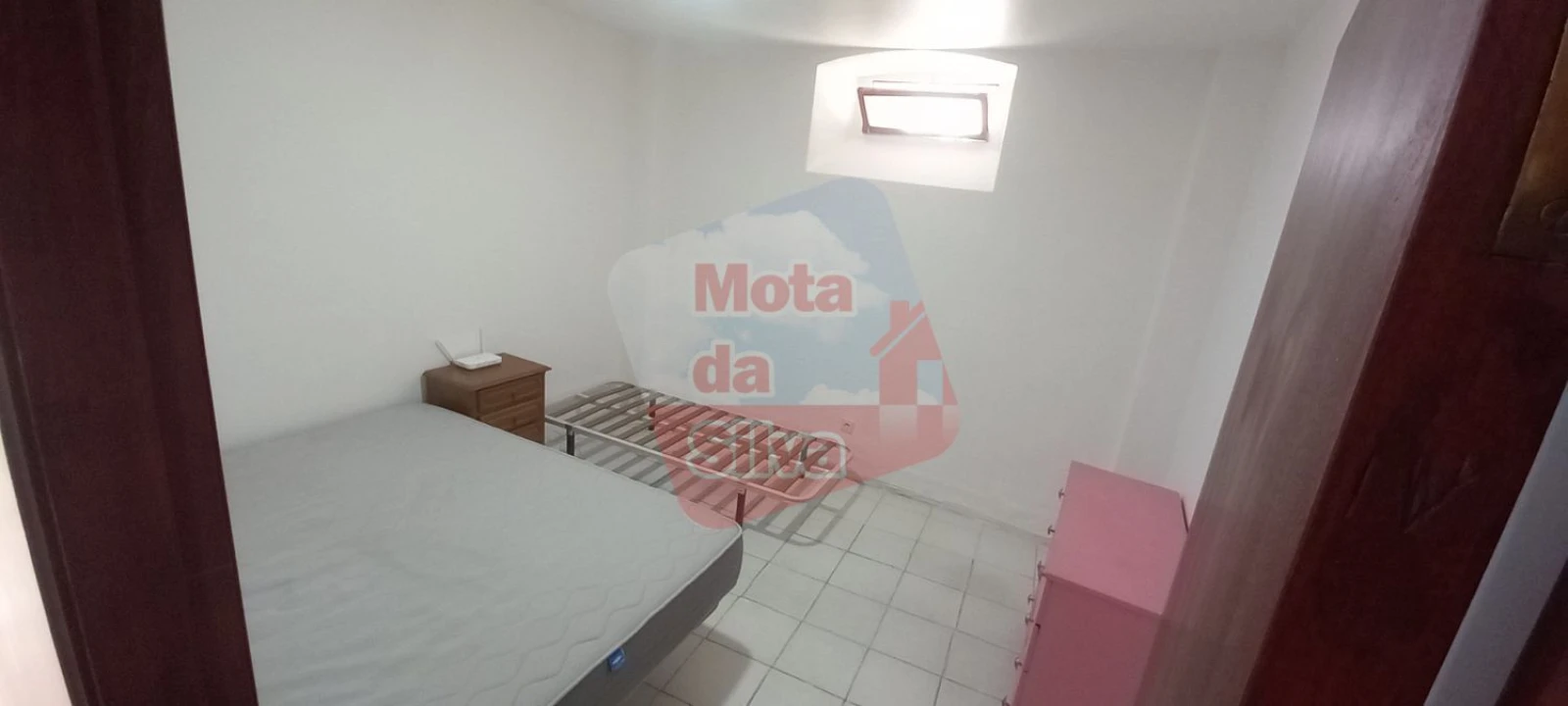 Apartamento T2 para Venda em Sé e São Lourenço Foto 5